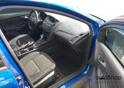 2018 Ford Focus Se z USA, uszkodzony, nr VIN 1FADP3FE8JL235284